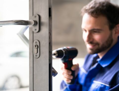 Everything You Need To Know About Emergency Locksmith Services in Manhattan