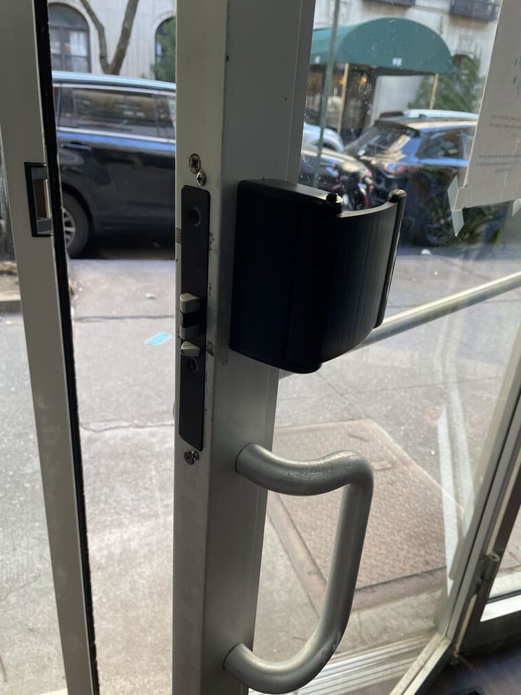 Storefront Commercial lock Services NYC